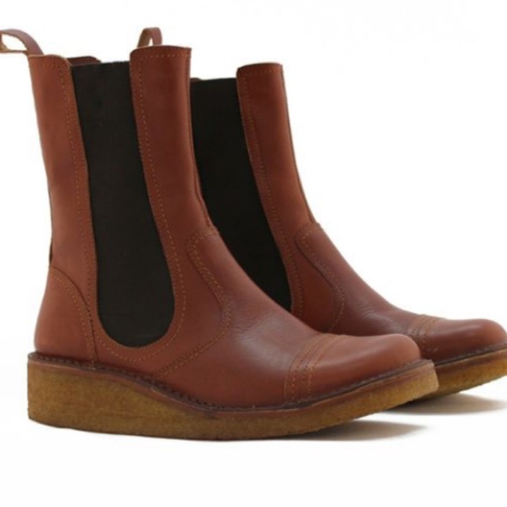 Searching for Swedish Hasbeens rubber wedge please don’t buy :)